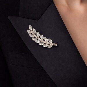 VINTAGE Silver Tone Rhinestone Navette Baguette Spray Brooch 2.5”